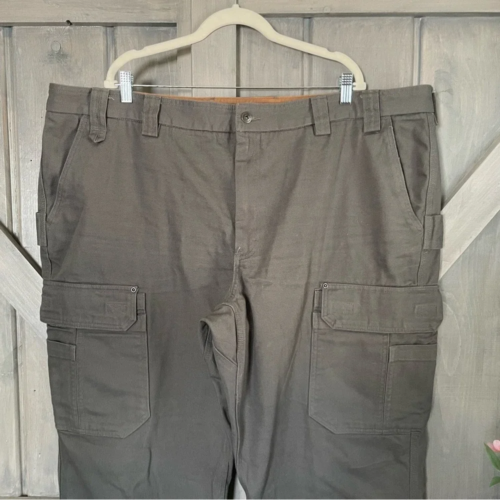 Men's DuluthFlex Fire Hose Relaxed Fit Cargo Work Pants 42x38 NWOT Gunmetal gray
